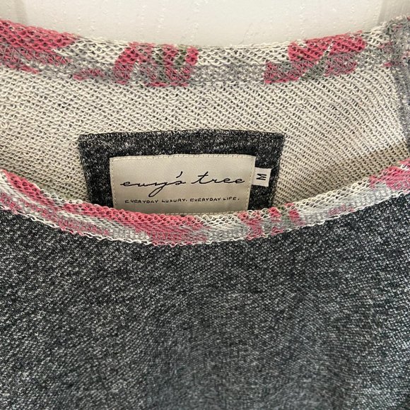 Evy's Tree Harmony Top - Medium - Picture 4 of 5